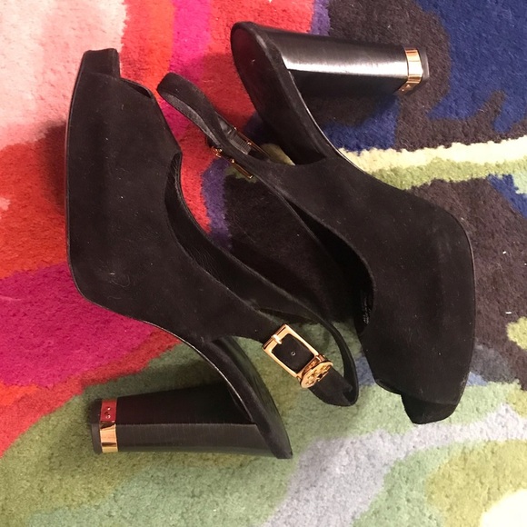 Tory Burch Sling Back Black Suede Heels Size 8 - Picture 5 of 7